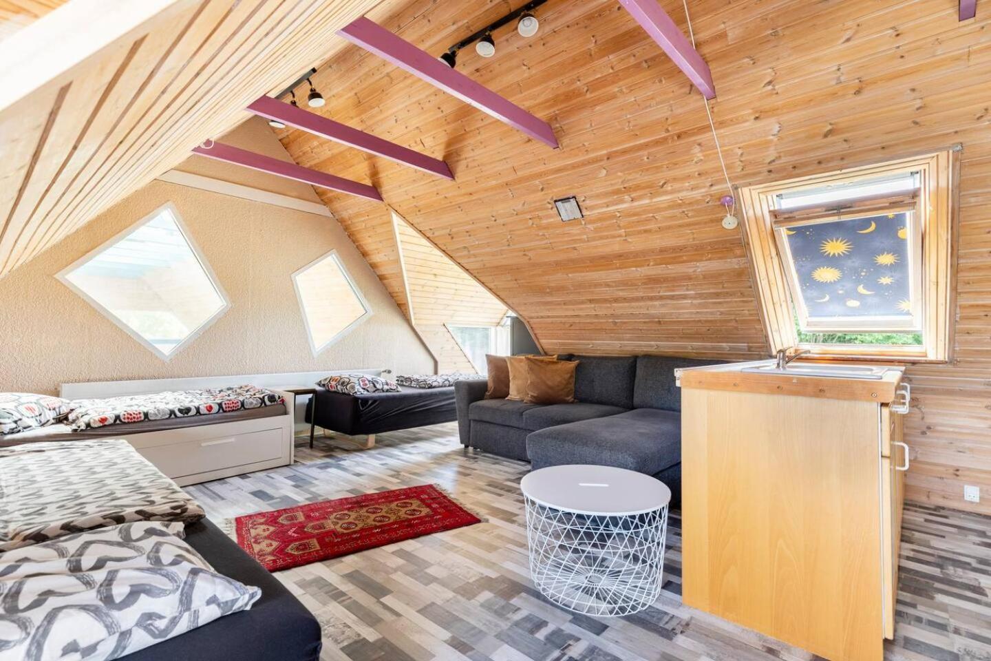 Trandafir Guesthouse Эгтвед Экстерьер фото